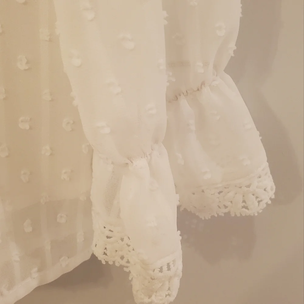 NWOT Sheer white blouse - Picture 4 of 5